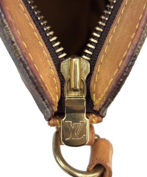 LOUIS VUITTON（ルイ ヴィトン）LOUIS VUITTON (ルイ ヴィトン) ショルダーポーチ　ドルーオ ブラウンの古着・服飾アイテム