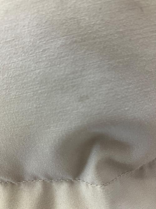 CANADA GOOSE（カナダグース）CANADA GOOSE (カナダグース) ダウンジャケット WYNDHAM PARKA ベージュ サイズ:XSの古着・服飾アイテム