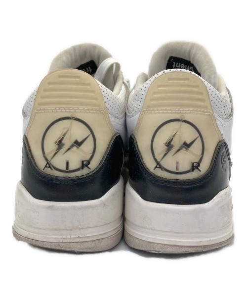 NIKE（ナイキ）NIKE (ナイキ) FRAGMENTS (フラグメント) ローカットスニーカー AIR JORDAN3 ホワイト サイズ:26.5の古着・服飾アイテム