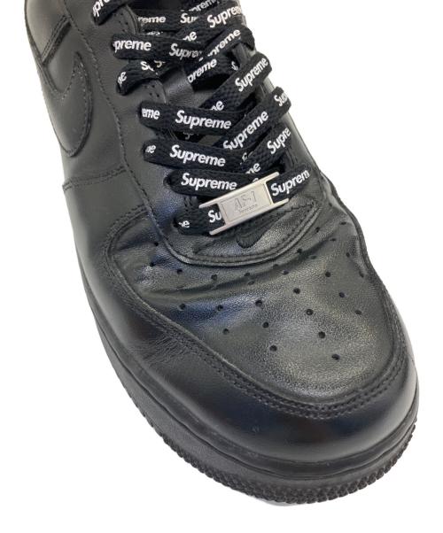 NIKE（ナイキ）NIKE (ナイキ) SUPREME (シュプリーム) ローカットスニーカー ブラック サイズ:8.5の古着・服飾アイテム
