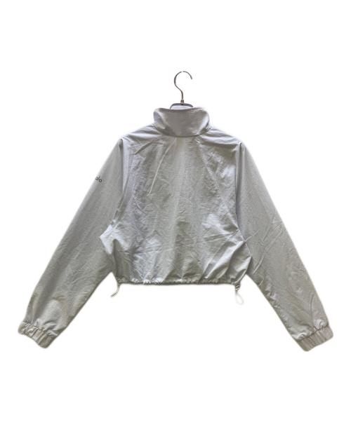 alo（アロ）alo (アロ) クロップド丈 1/4ジップ プルオーバー ホワイト サイズ:XSの古着・服飾アイテム