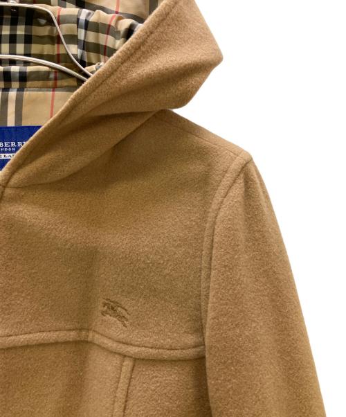 BURBERRY BLUE LABEL（バーバリー ブルー レーベル）BURBERRY BLUE LABEL (バーバリー ブルー レーベル) フーデッドコート 裏ノバチェック キャメル サイズ:38の古着・服飾アイテム