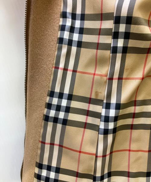 BURBERRY BLUE LABEL（バーバリー ブルー レーベル）BURBERRY BLUE LABEL (バーバリー ブルー レーベル) フーデッドコート 裏ノバチェック キャメル サイズ:38の古着・服飾アイテム