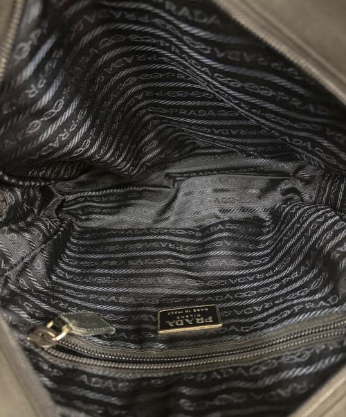 PRADA（プラダ）PRADA (プラダ) ショルダーバッグ ブラックの古着・服飾アイテム