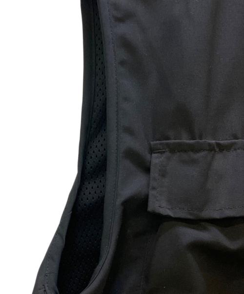 CarHartt（カーハート）CarHartt (カーハート) ナイロンベスト ブラック サイズ:L 未使用品の古着・服飾アイテム