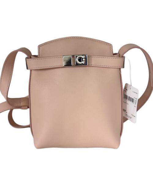 Ferragamo（フェラガモ）Ferragamo (フェラガモ) ショルダーバッグ　ハグ フォンホルダー ピンクの古着・服飾アイテム