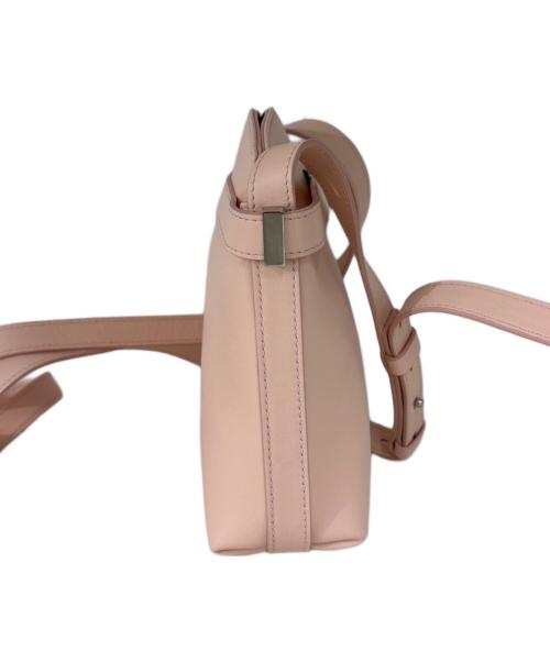 Ferragamo（フェラガモ）Ferragamo (フェラガモ) ショルダーバッグ　ハグ フォンホルダー ピンクの古着・服飾アイテム
