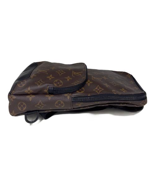 LOUIS VUITTON（ルイ ヴィトン）LOUIS VUITTON (ルイ ヴィトン) ボディバッグ　アヴェニュー・スリングバッグ モノグラム・マカサー ブラウン×ブラックの古着・服飾アイテム
