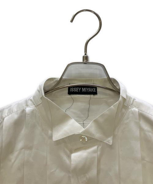 ISSEY MIYAKE（イッセイミヤケ）ISSEY MIYAKE (イッセイミヤケ) 長袖シャツ ホワイト サイズ:Mの古着・服飾アイテム