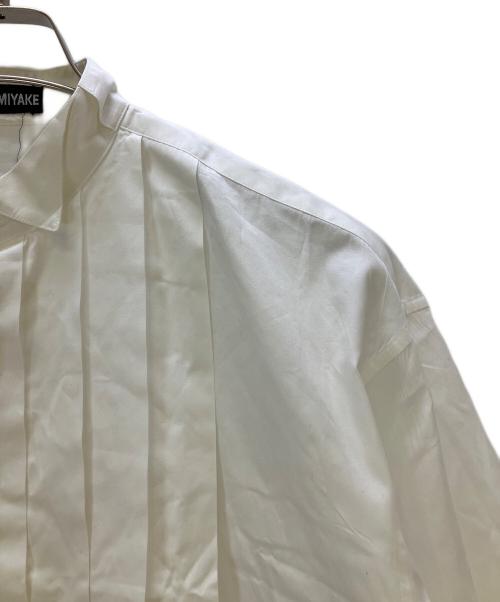 ISSEY MIYAKE（イッセイミヤケ）ISSEY MIYAKE (イッセイミヤケ) 長袖シャツ ホワイト サイズ:Mの古着・服飾アイテム