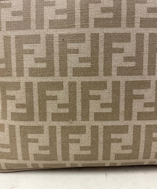 FENDI（フェンディ）FENDI (フェンディ) ショルダーバッグ　ズッキーノ ベージュの古着・服飾アイテム