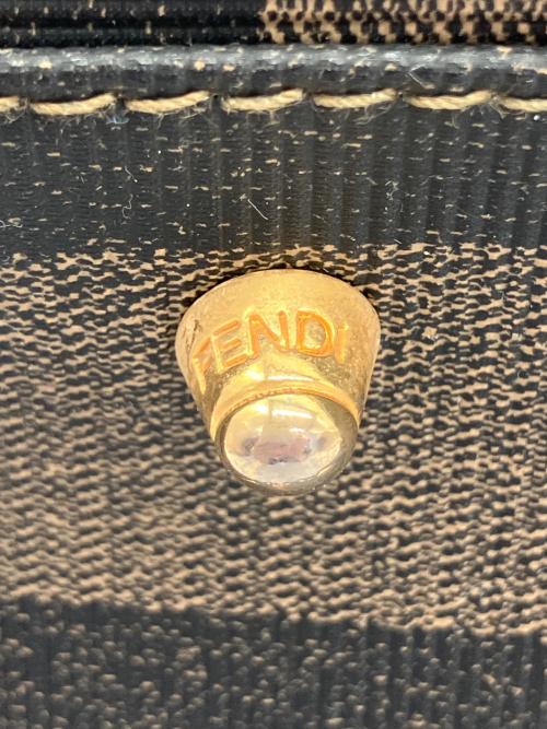 FENDI（フェンディ）FENDI (フェンディ) ミニボストンバッグ ベージュの古着・服飾アイテム