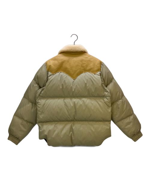 RockyMountainFeatherBed（ロッキーマウンテンフェザーベッド）RockyMountainFeatherBed (ロッキーマウンテンフェザーベッド) ダウンジャケット ベージュ サイズ:42の古着・服飾アイテム
