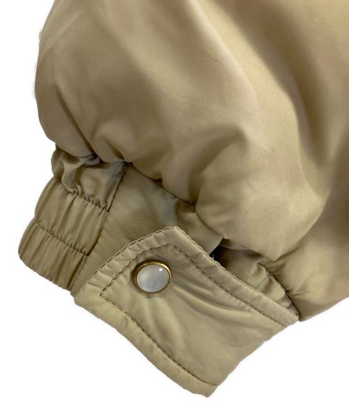 RockyMountainFeatherBed（ロッキーマウンテンフェザーベッド）RockyMountainFeatherBed (ロッキーマウンテンフェザーベッド) ダウンジャケット ベージュ サイズ:42の古着・服飾アイテム