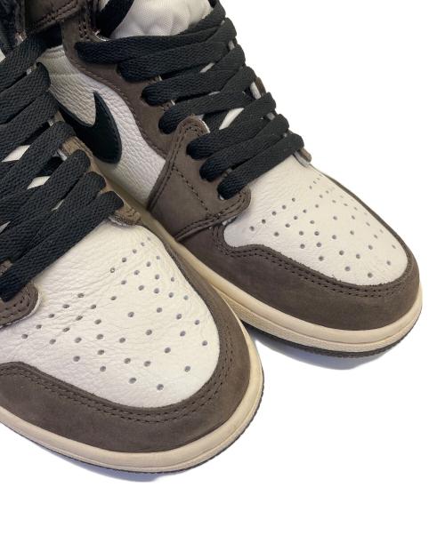 NIKE（ナイキ）NIKE (ナイキ) TRAVIS SCOTT (トラヴィススコット) ミッドカットスニーカー オリーブ サイズ:25cmの古着・服飾アイテム