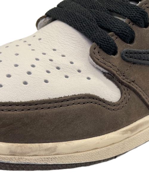 NIKE（ナイキ）NIKE (ナイキ) TRAVIS SCOTT (トラヴィススコット) ミッドカットスニーカー オリーブ サイズ:25cmの古着・服飾アイテム