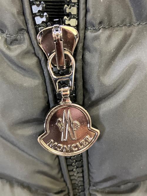 MONCLER（モンクレール）MONCLER (モンクレール) ダウンコート FLAMMETTE GIUBBOTTO ブラックの古着・服飾アイテム