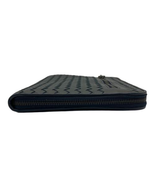 BOTTEGA VENETA（ボッテガベネタ）BOTTEGA VENETA (ボッテガベネタ) クラッチバッグ イントレチャート ネイビーの古着・服飾アイテム