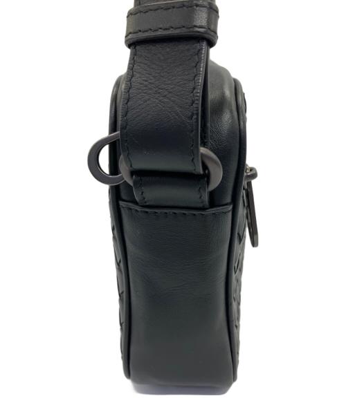 BOTTEGA VENETA（ボッテガベネタ）BOTTEGA VENETA (ボッテガベネタ) ショルダーバッグ イントレチャート ブラックの古着・服飾アイテム
