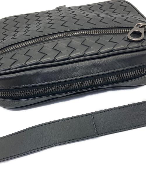 BOTTEGA VENETA（ボッテガベネタ）BOTTEGA VENETA (ボッテガベネタ) ショルダーバッグ イントレチャート ブラックの古着・服飾アイテム