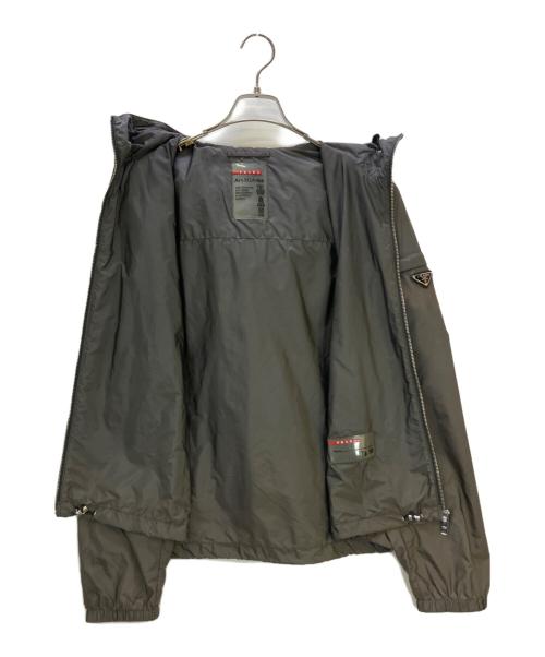 PRADA（プラダ）PRADA (プラダ) ナイロンジャケット グレー サイズ:50の古着・服飾アイテム