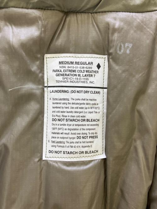 TENNIER INDUSTRIES（テニアー・インダストリーズ）TENNIER INDUSTRIES (テニアー・インダストリーズ) 中綿ジャケット オリーブ サイズ:Mの古着・服飾アイテム