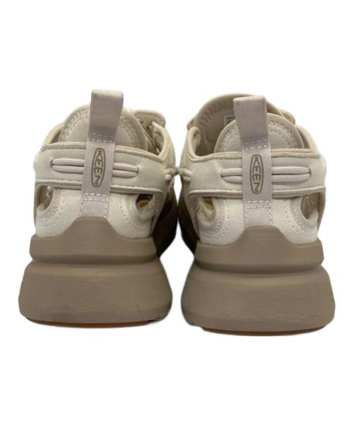 KEEN（キーン）KEEN (キーン) スニーカーサンダル　UNEEK WK ベージュ サイズ:25cmの古着・服飾アイテム