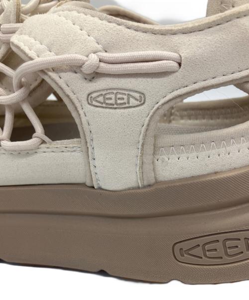 KEEN（キーン）KEEN (キーン) スニーカーサンダル　UNEEK WK ベージュ サイズ:25cmの古着・服飾アイテム