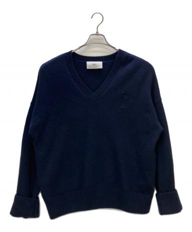 ami グリーン Vネック ニット 中古・古着通販】ami (アミ) 厚手ニット エンボスロゴ Vネックニット