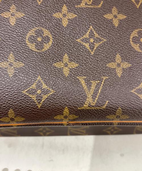 LOUIS VUITTON（ルイ ヴィトン）LOUIS VUITTON (ルイ ヴィトン) ショルダーバッグ　シテGM ブラウンの古着・服飾アイテム