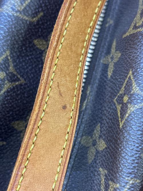 LOUIS VUITTON（ルイ ヴィトン）LOUIS VUITTON (ルイ ヴィトン) ショルダーバッグ　シテGM ブラウンの古着・服飾アイテム
