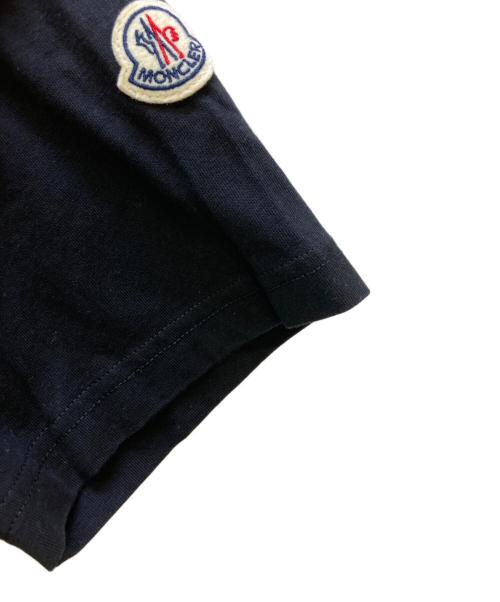 MONCLER（モンクレール）MONCLER (モンクレール) 半袖カットソー FELT LOGO S/S T-SHIRT 24SS ブラック サイズ:Sの古着・服飾アイテム