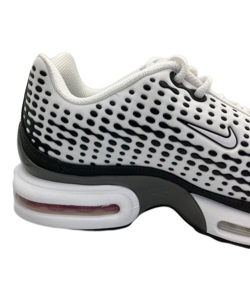 NIKE（ナイキ）NIKE (ナイキ) スニーカー AIR MAX PLUS VII ブラック×ホワイト サイズ:27.5 未使用品の古着・服飾アイテム