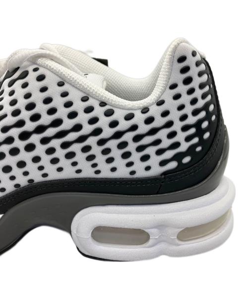 NIKE（ナイキ）NIKE (ナイキ) スニーカー AIR MAX PLUS VII ブラック×ホワイト サイズ:27.5 未使用品の古着・服飾アイテム