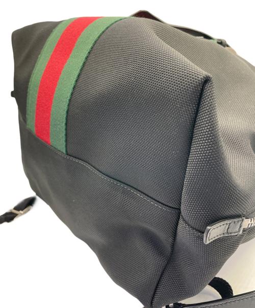 GUCCI（グッチ）GUCCI (グッチ) GUCCI　テクノキャンバスバックパック　シェリーライン　リュック ブラックの古着・服飾アイテム