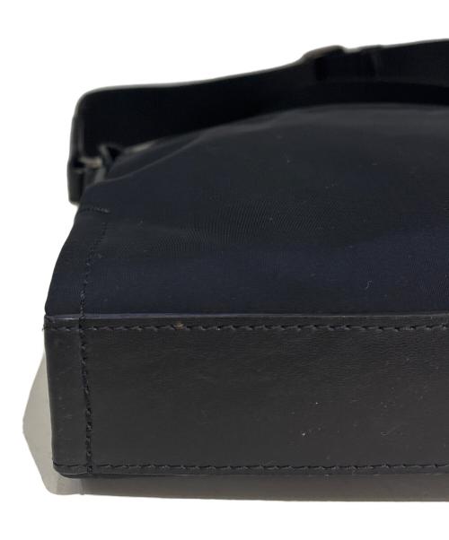 TUMI（トゥミ）TUMI (トゥミ) ショルダーバッグ　HARRISON ブラックの古着・服飾アイテム