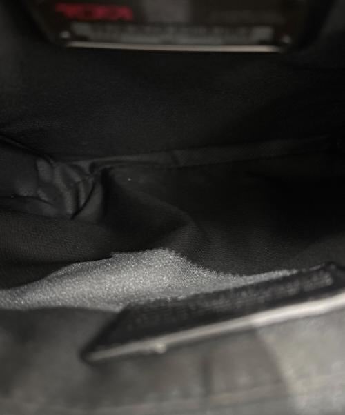 TUMI（トゥミ）TUMI (トゥミ) ショルダーバッグ　HARRISON ブラックの古着・服飾アイテム