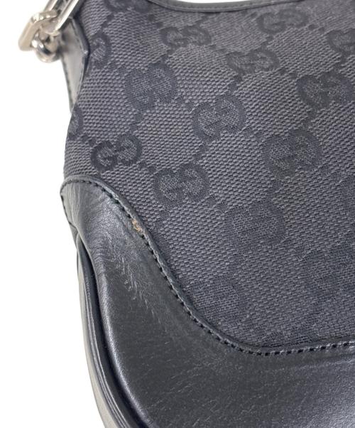 GUCCI（グッチ）GUCCI (グッチ) チェーンショルダーバッグ ブラックの古着・服飾アイテム