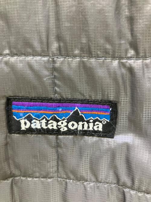 Patagonia（パタゴニア）Patagonia (パタゴニア) 中綿ジャケット ナノパフフーディ グレー サイズ:Mの古着・服飾アイテム