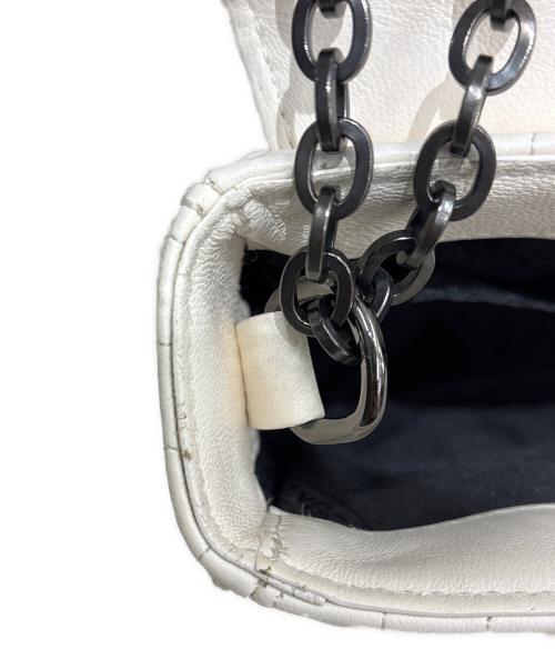 LONGCHAMP（ロンシャン）LONGCHAMP (ロンシャン) チェーンショルダーバッグ　アマゾーヌ ホワイトの古着・服飾アイテム