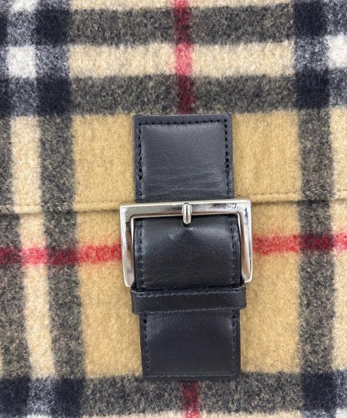 BURBERRY BLUE LABEL（バーバリー ブルー レーベル）BURBERRY BLUE LABEL (バーバリー ブルー レーベル) ウールショルダーバッグ ベージュの古着・服飾アイテム