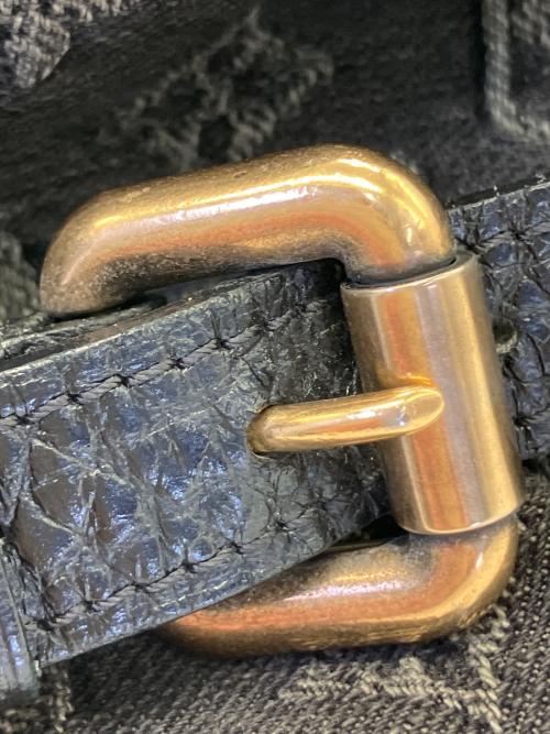 LOUIS VUITTON（ルイ ヴィトン）LOUIS VUITTON (ルイ ヴィトン) 2WAYショルダーバッグ ネオ カヴィMM モノグラム デニム ブラックの古着・服飾アイテム
