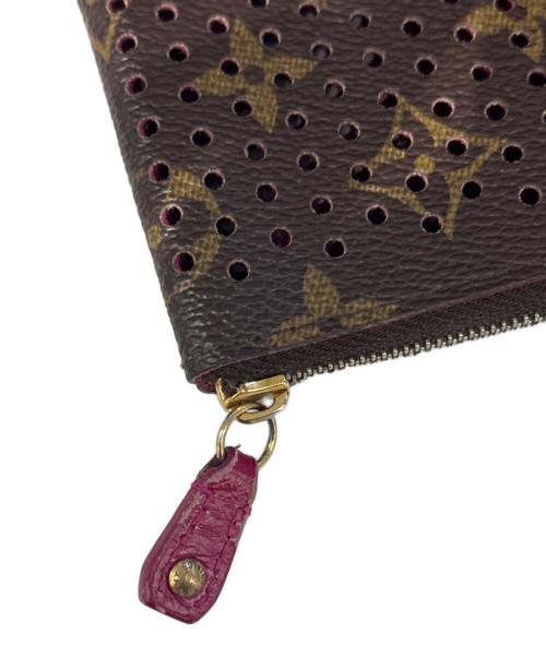 LOUIS VUITTON（ルイ ヴィトン）LOUIS VUITTON (ルイ ヴィトン) ポーチ　モノグラム・ペルフォ　ポシェットプラット ブラウンの古着・服飾アイテム