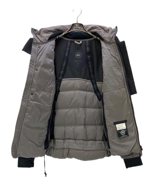 CANADA GOOSE（カナダグース）CANADA GOOSE (カナダグース) ダウンジャケット HYBRIDGE CW ELEMENT JACKET ブラック×グレー サイズ:XSの古着・服飾アイテム