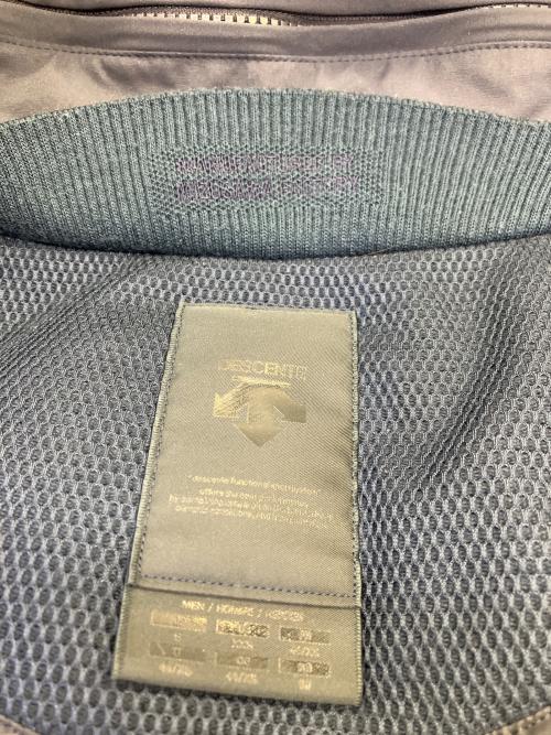 DESCENTE ALLTERRAIN（デザイント オルテライン）DESCENTE ALLTERRAIN (デザイント オルテライン) ダウンジャケット 水沢ダウン マウンテニア ネイビー サイズ:Sの古着・服飾アイテム