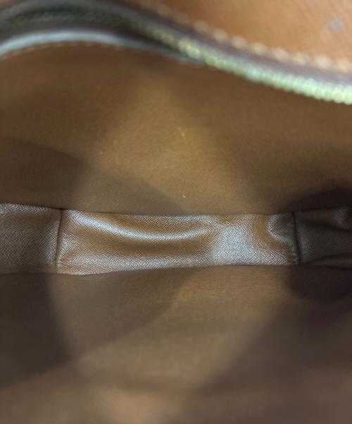 LOUIS VUITTON（ルイ ヴィトン）LOUIS VUITTON (ルイ ヴィトン) ショルダーバッグ　シャンティGM ブラウンの古着・服飾アイテム