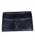 LOUIS VUITTON（ルイ ヴィトン）の古着「カードケース　モノグラム ポルト・カルト・ダブル」｜ブラック