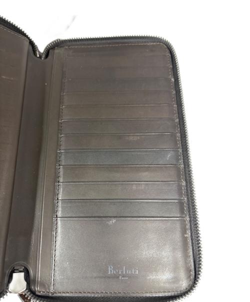 Berluti（ベルルッティ）Berluti (ベルルッティ) 長財布　タリ カリグラフィー ブラウンの古着・服飾アイテム
