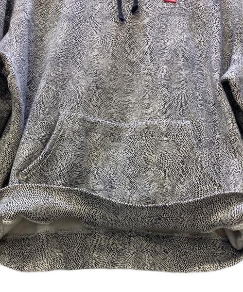 SUPREME（シュプリーム）SUPREME (シュプリーム) プルオーバーパーカー グレー サイズ:XXLの古着・服飾アイテム