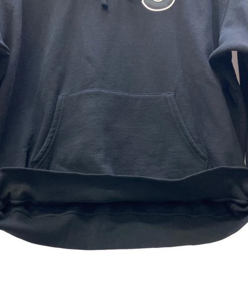 SUPREME（シュプリーム）SUPREME (シュプリーム) プルオーバーパーカー ブラック サイズ:XXLの古着・服飾アイテム